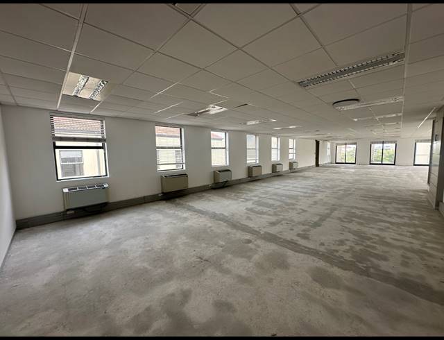 290M² OFFICE TO LET IN CENTURY CITY